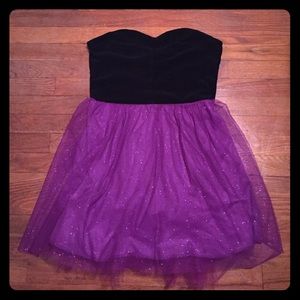 Semi-formal dress (black and purple)