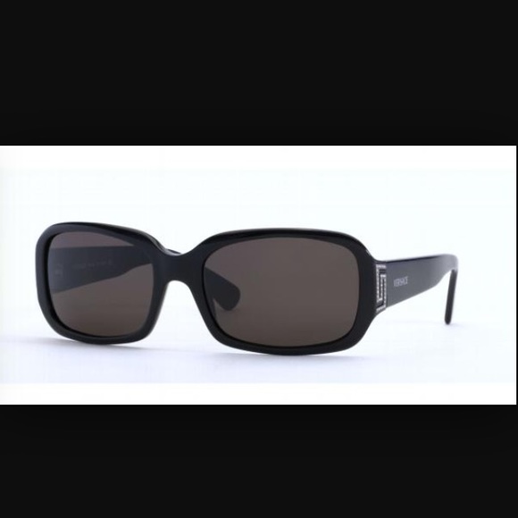 Versace sunglasses gently pre-owned