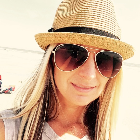 Meet Your Seller! - Picture 4 of 4