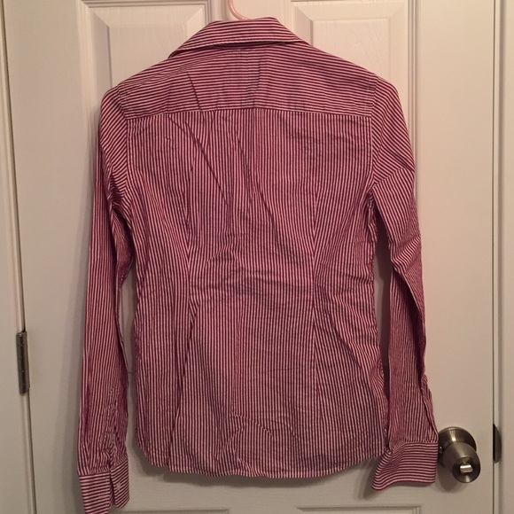 American Eagle Favorite button down shirt - Picture 3 of 3