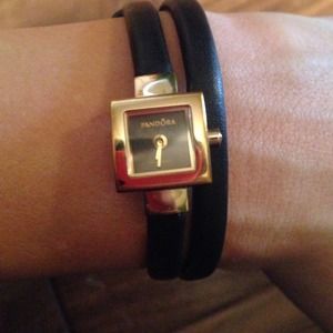 PANDORA small black watch
