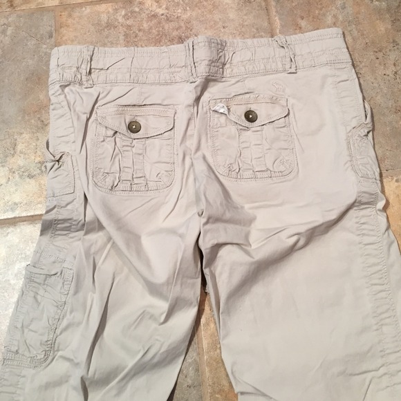 Abercrombie & Fitch khaki pants - Picture 4 of 4