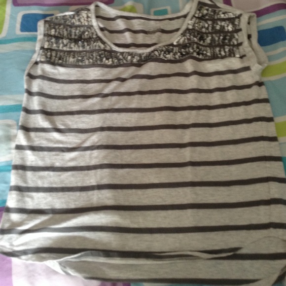 A cute top