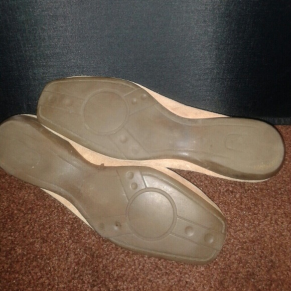 Etienne Aigner Leather Flats sz 8.5 - Picture 3 of 4