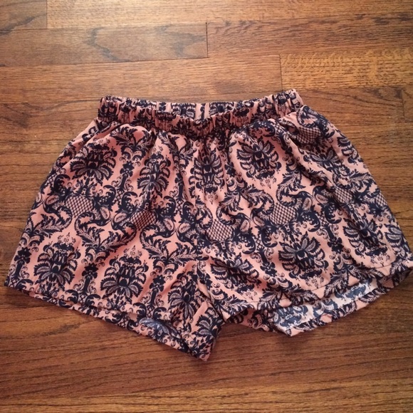 Pale Pink and Navy Silky Short