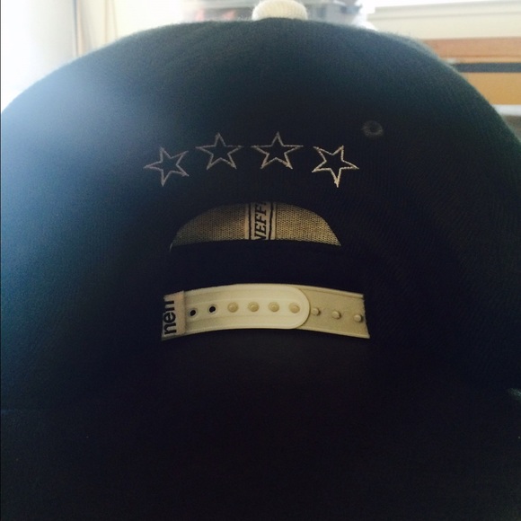 Neff SnapBack - Picture 2 of 2