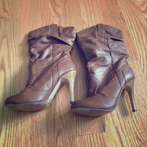 Beautiful brown boots