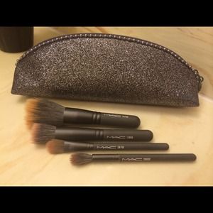 Mac Mineralizee Brush Set Limited Edition