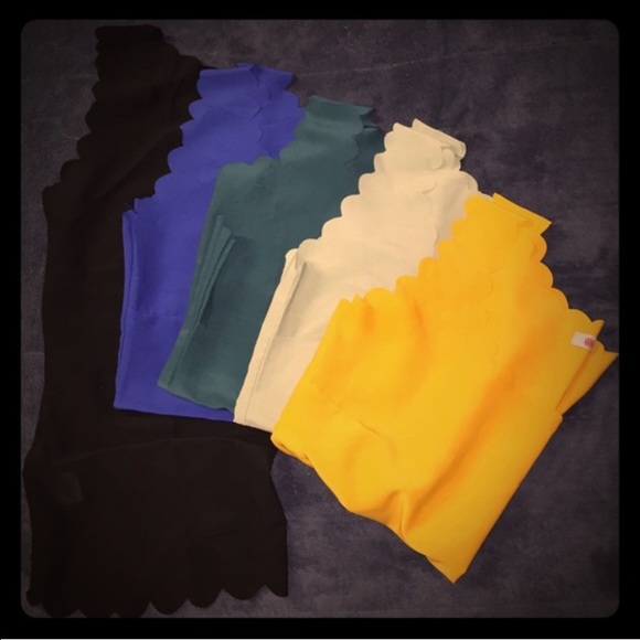 NWOT Scalloped Hem Tops in Assorted Colors - Picture 4 of 4