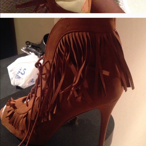 ๐๐HP๐๐Boho fringe booties cognac - Picture 2 of 4