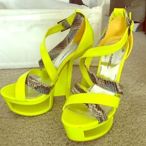 Perfect heel for the spring!