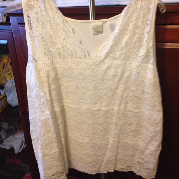 Lace tank