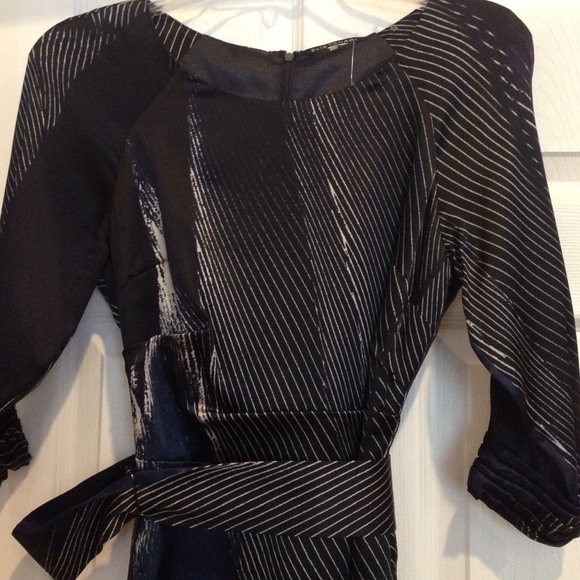 Elie Tahari Belted Navy and Silver Silk Dress