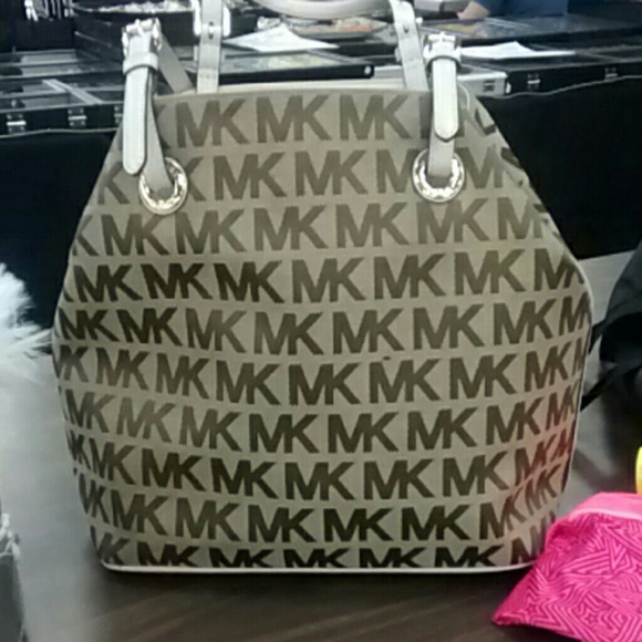 Authentic mk bag SOLD