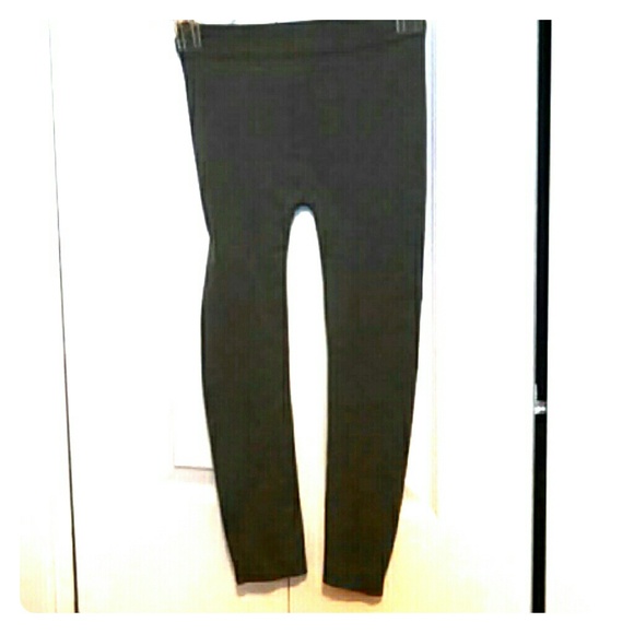 Grey leggings