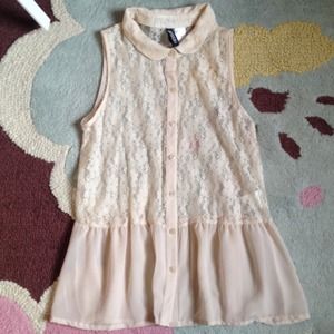 H&M lace top