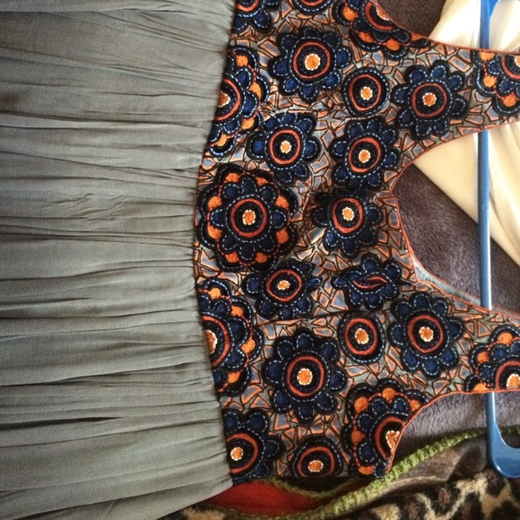 A Mynah's Reynu Taandon Dress