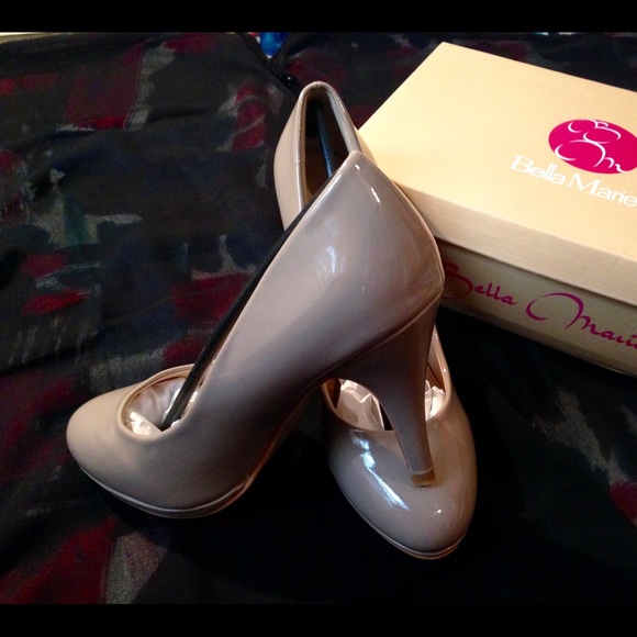 Bella Marie Nude pumps