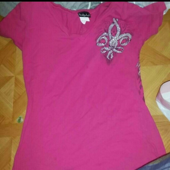 Fleur-de-lis t shirt