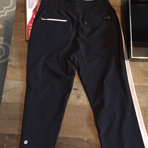 lululemon athletica Pants - 🌟Lululemon Track Pants Size 4 Great Color!!! lululemon athletica Pants - 🌟Lululemon Track Pants Size 4 Great Color!!!