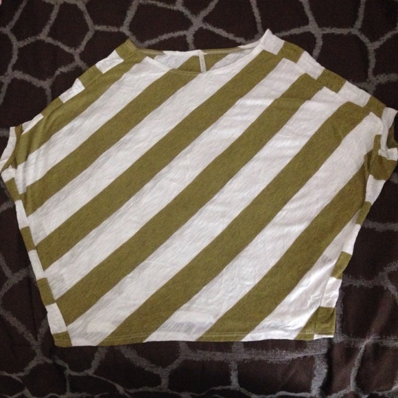Olive & white colored blouse. Size- S
