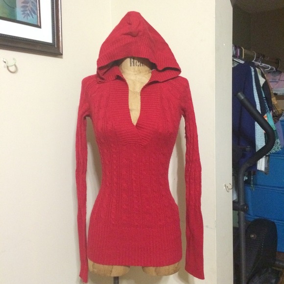 American Eagle Outfitters Sweaters - American Eagle hooded sweater size small
