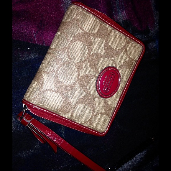 Coach wallet