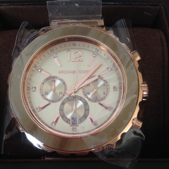 Beautiful MK watch authentic