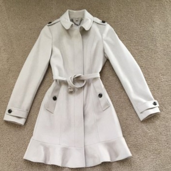 Sold 💋💋💋Burberry Virgin Wool Coat Authentic