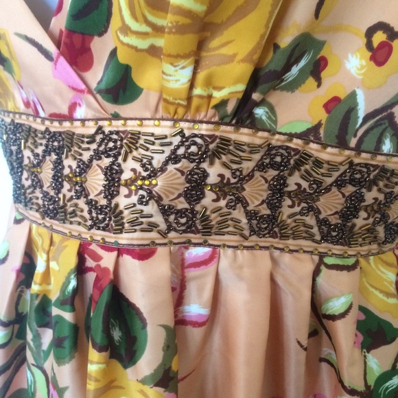 ⚡️Beautiful Peach Floral Dress⚡️ - Picture 4 of 4