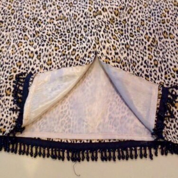 🎉🎉HOST PICK🎉🎉 100% silk skirt - Picture 4 of 4