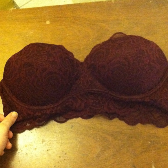 PINK Victoria's Secrets Maroon Lace Bra