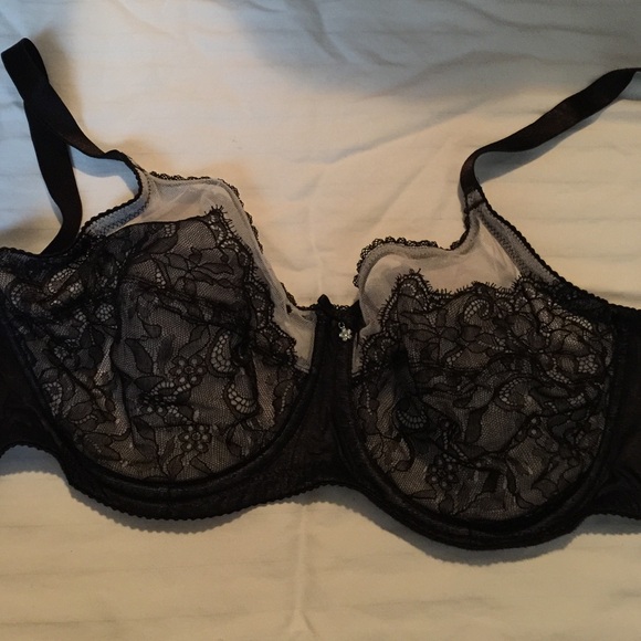 Black and white bra and dress bundle