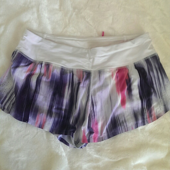 RARE LULU  SYLE running shorts