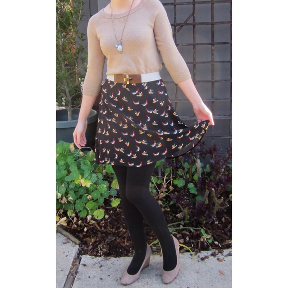 SOLD - SALE 💥 HOST PICK: A-Line Bird Print Skirt - Picture 2 of 4