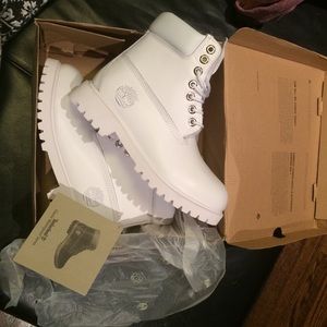 Authentic & Rare, all white Unisex Timberland Boot
