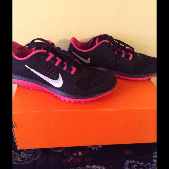 Nike FS Light Run
