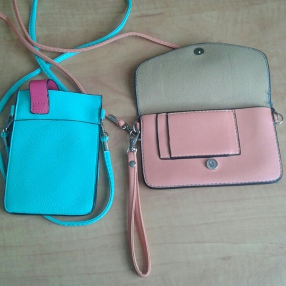 Wristlet bundle - Picture 2 of 3