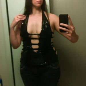 Plunge halter with side cut outs