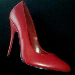 Red  4.5"high heel pumps  mint worn once indoors