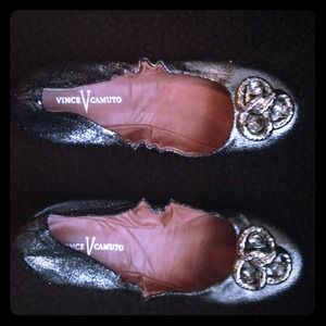 Vince Camuto silver flats