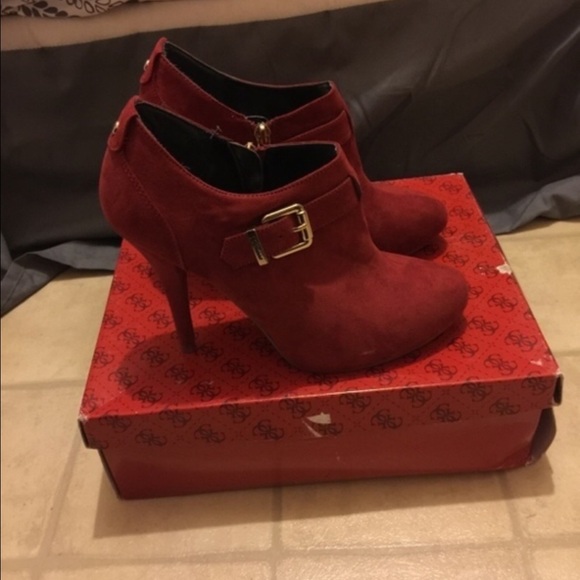 Red guess ankle boots