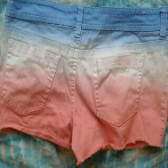 Shorts - Picture 2 of 2