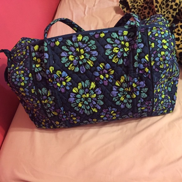 Vera Bradley Handbags - ✨ ✨ ON HOLD ✨✨