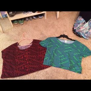 Bundle! 2 crop top shirts!
