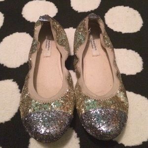 Simply Vera by Vera Wang flats