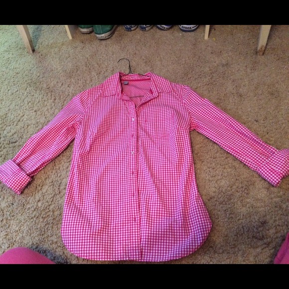 Picnic print collared shirt! Never worn!
