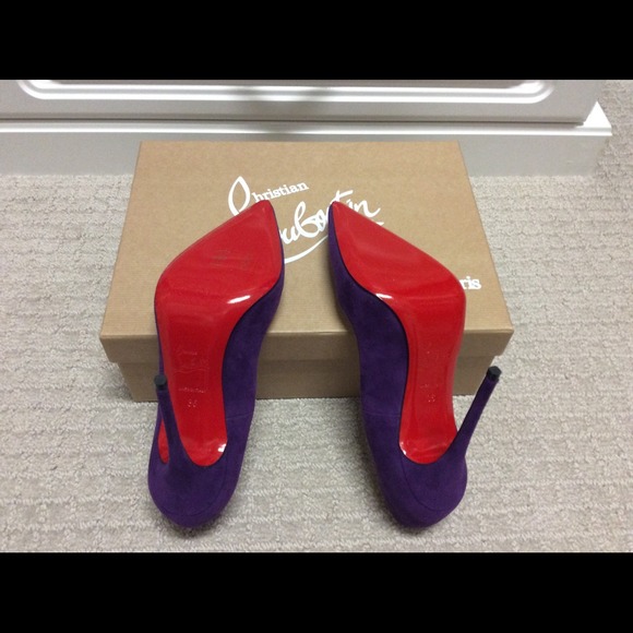 SOLD - Picture 3 of 4