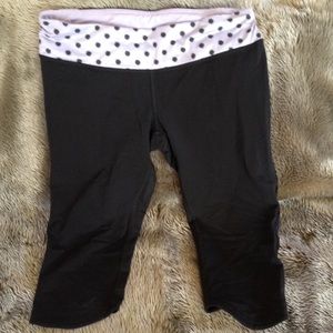 Lululemon Capri pants