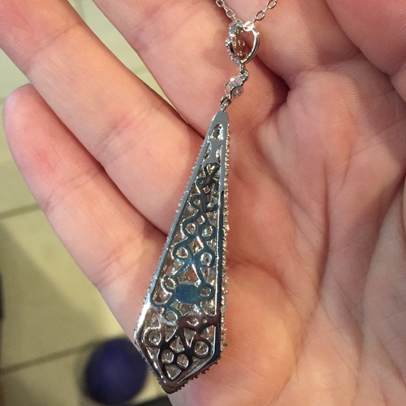 Gemma Crus necklace - Picture 2 of 4